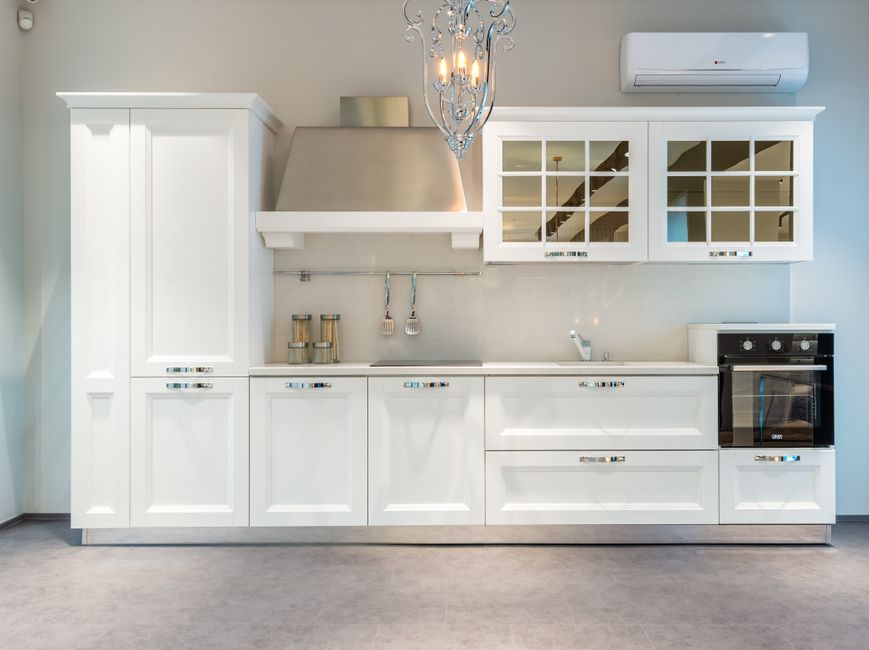 Professional kitchen cabinetry and storage solutions